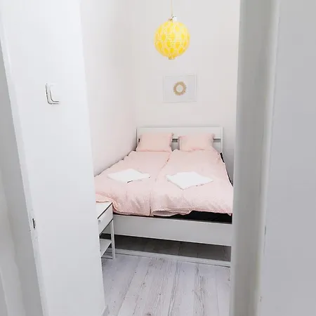 Comfortable Ernesto Apartment Budapest